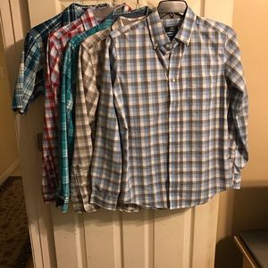 Lot of 5 printed button down shirts